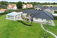 Orangeri-med-valmtag